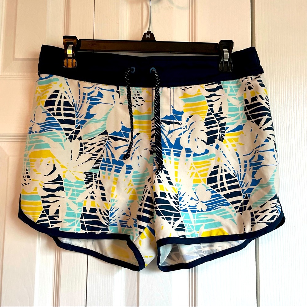 Columbia Athletic Shorts